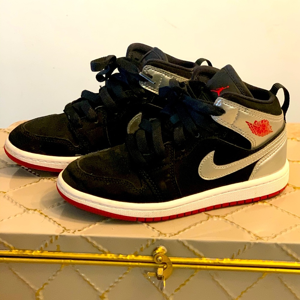 Nike Jordan 1s for kids - Black, Silver and Red